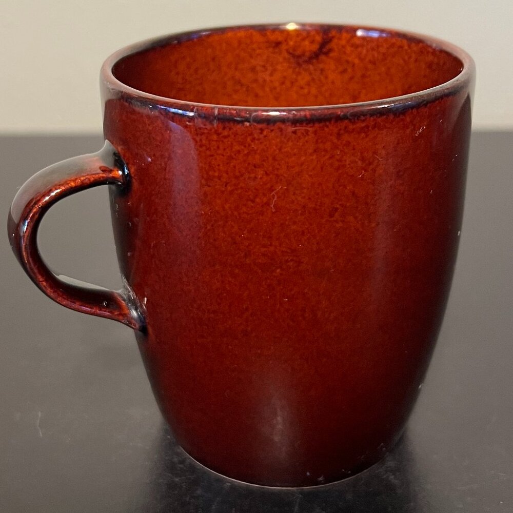 Crate & Barrel MAHOGANY Red Luster Glaze Ceramic Coffee Mug Cup Japan 11oz Fall